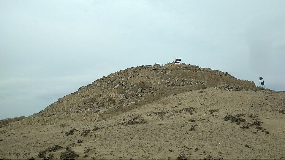 Panoramic view of the Pirámide Mayor and Sacred City of Caral-Supe in Peru