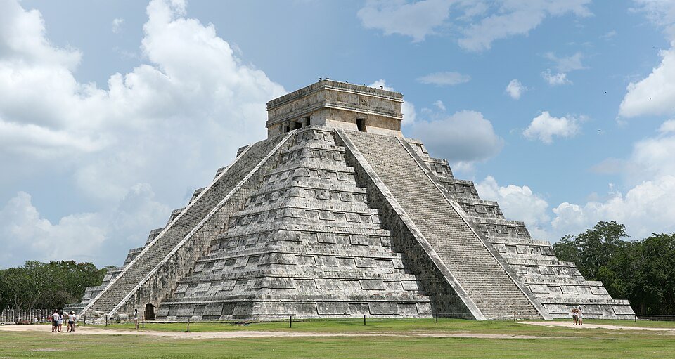 The Maya Civilization (2000 BCE - 900 CE): Pyramids, Astronomy & Collapse