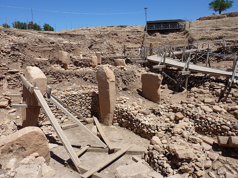 Göbekli Tepe 9500 BCE: History, Origins & Impact's Oldest Temple Complex & Monumental Pillars