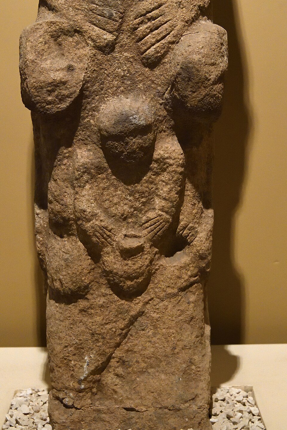 Urfa Museum Gobekli Tepe Pillar 43 vulture carving